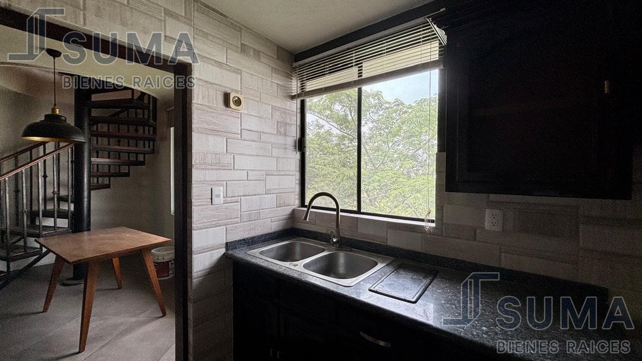 Apartment with a Pool for Rent in Col. Universidad Sur, Tampico, Tamaulipas.