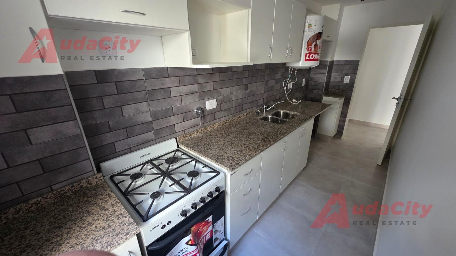 BRAND-NEW 2-ROOM APARTMENT FOR SALE IN MARTIN CORONADO