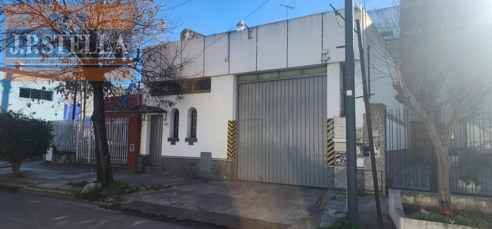 Galpón Comercial 554 m² en 2 Plantas c/ montacargas - S.Justo (Ctro)