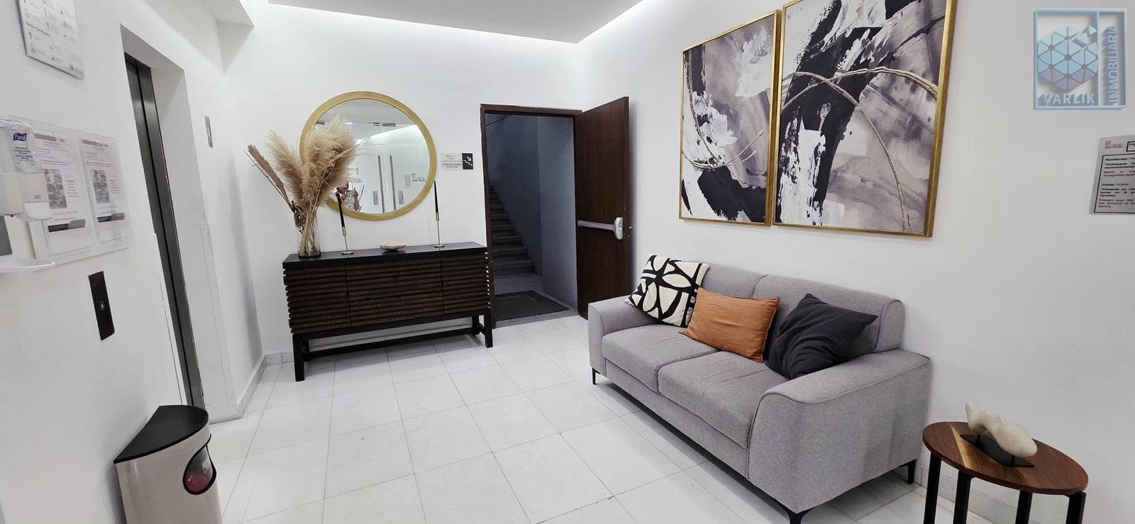 Apartment for Rent Across from Alameda Central