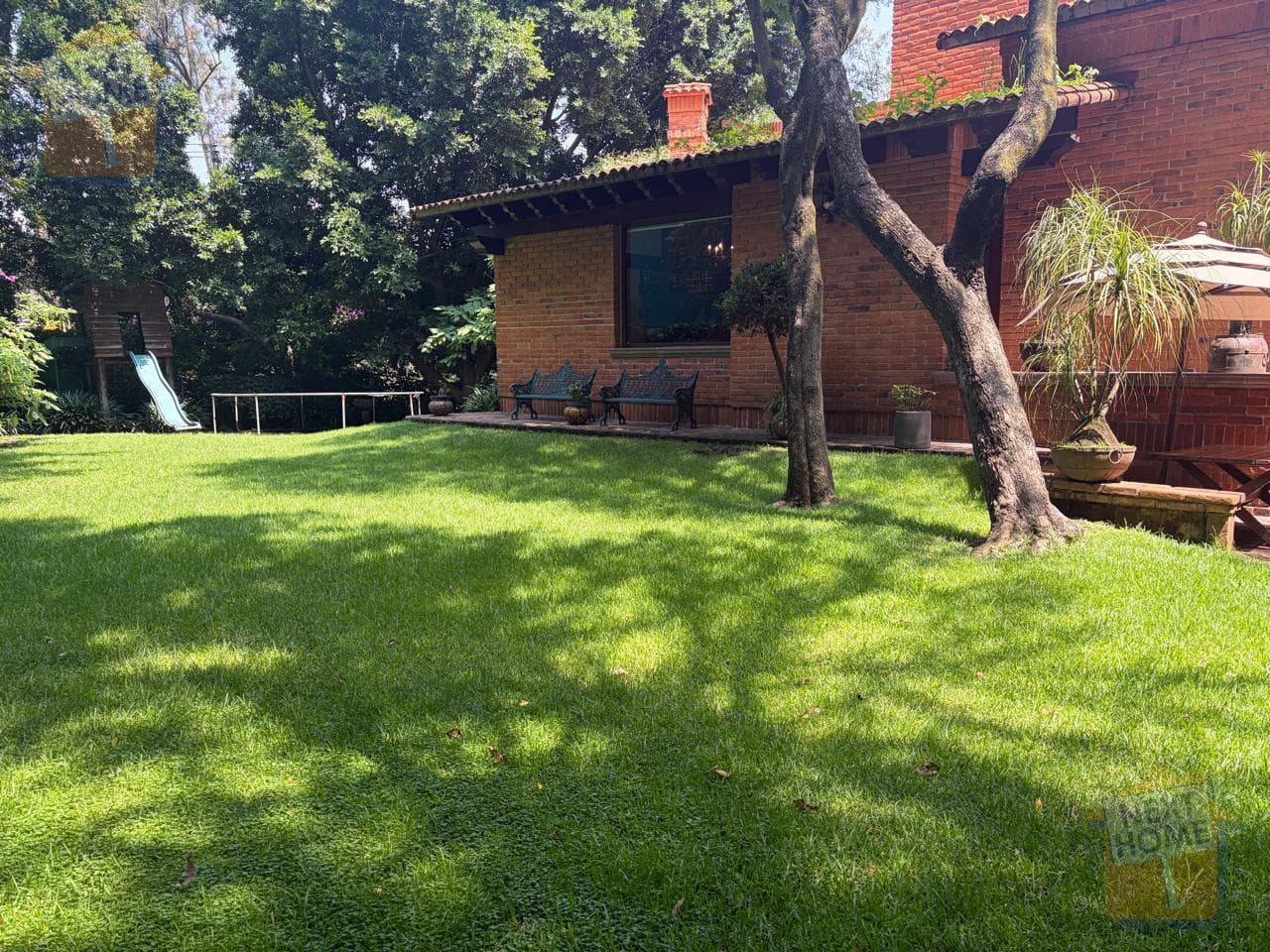 FOR SALE | HOUSE ON A PRIVATE STREET IN LOMAS DE TECAMACHALCO