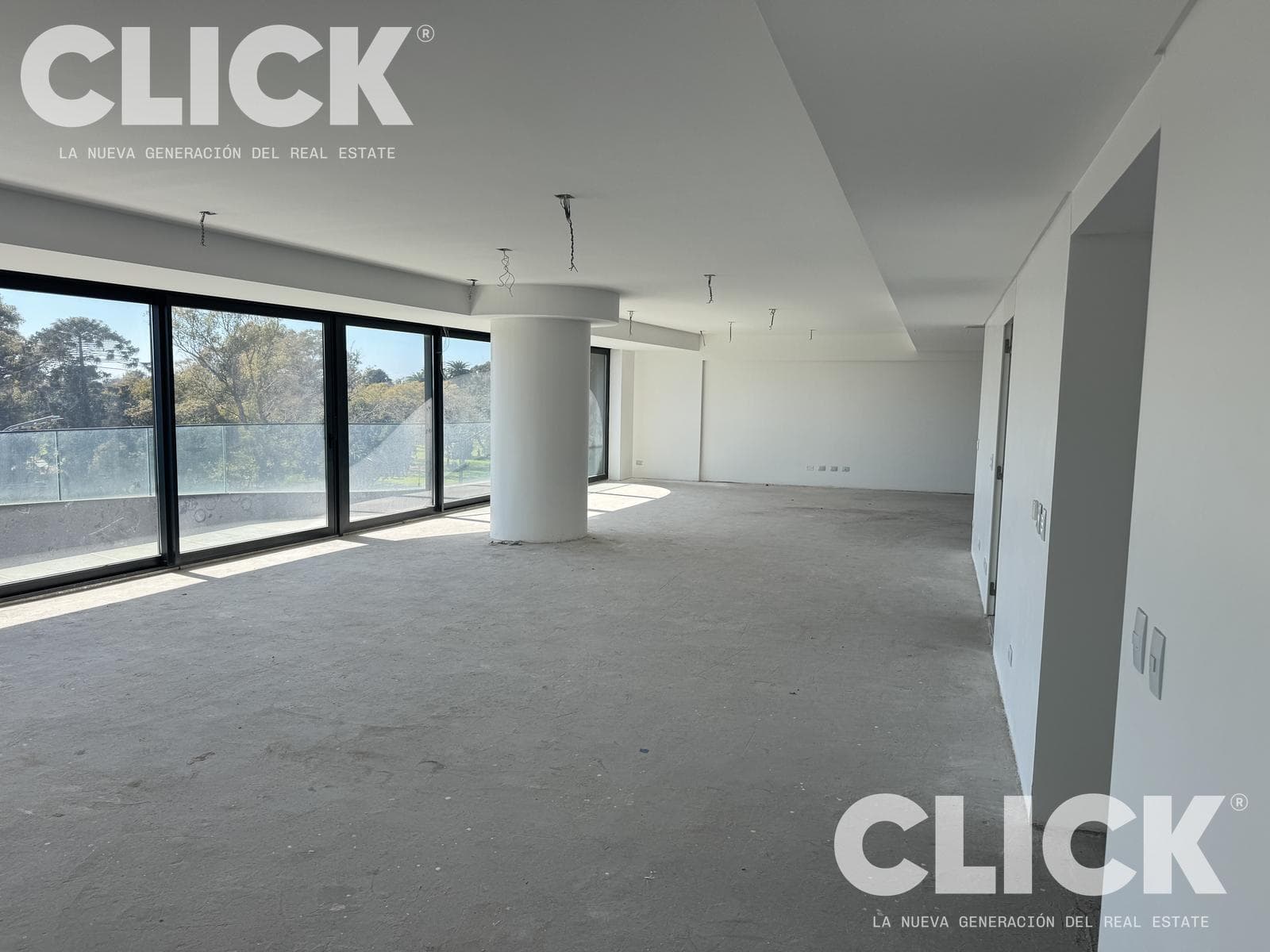 FOR RENT - 4-ROOM APARTMENT WITH A VIEW OF THE POLO COURTS – L’AVENUE LIBERTADOR – Zaha Hadid Architects - PALERMO