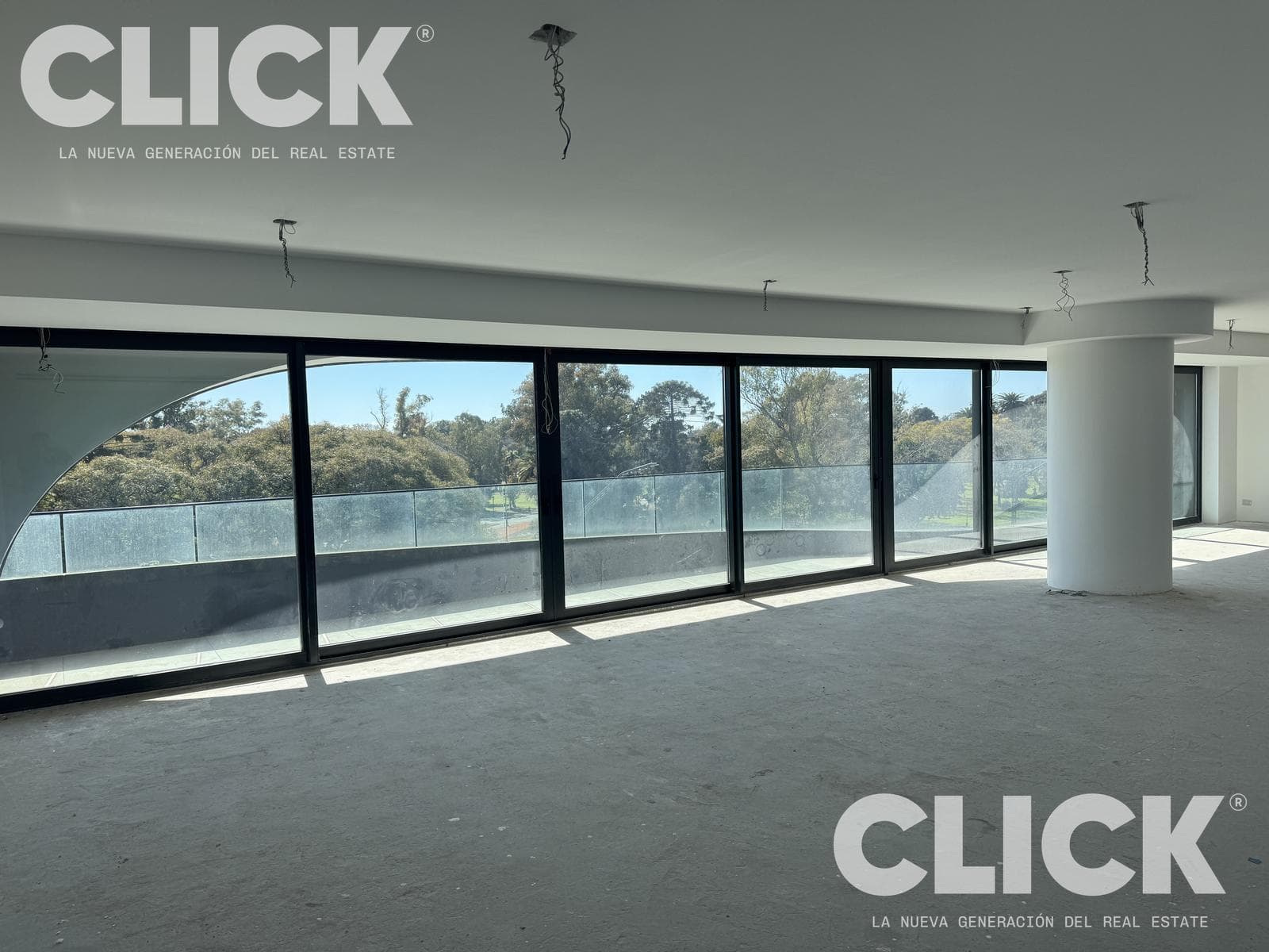 FOR RENT - 4-ROOM APARTMENT WITH A VIEW OF THE POLO COURTS – L’AVENUE LIBERTADOR – Zaha Hadid Architects - PALERMO