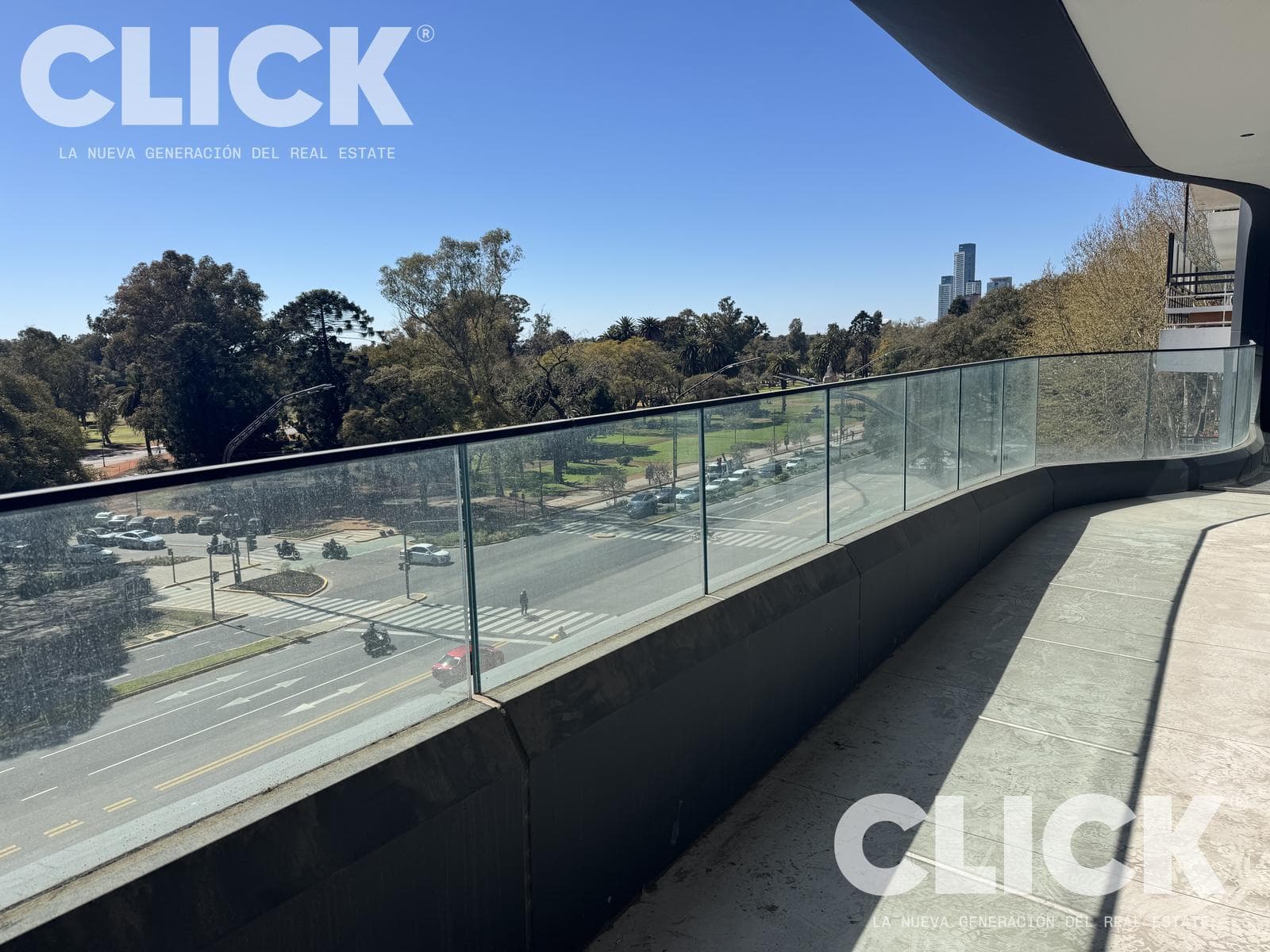 FOR RENT - 4-ROOM APARTMENT WITH A VIEW OF THE POLO COURTS – L’AVENUE LIBERTADOR – Zaha Hadid Architects - PALERMO