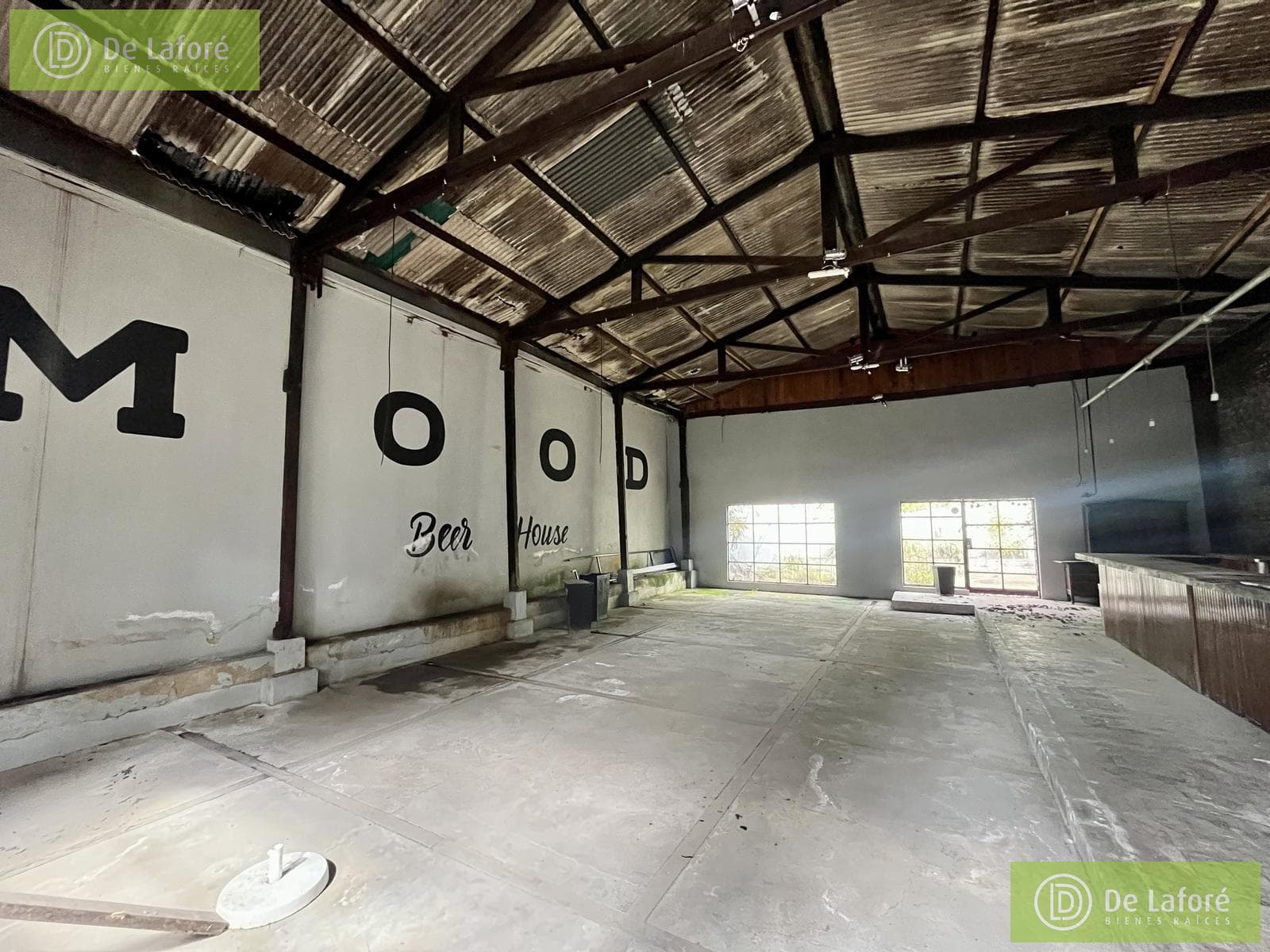 FOR SALE - 433 m2 Commercial Space on Its Own Lot in Bajo de San Isidro. Suitable for a Restaurant