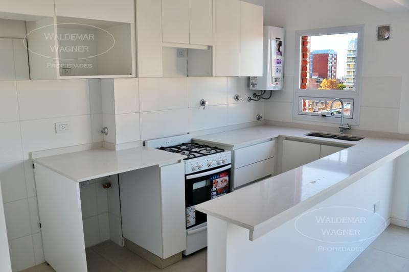 2-Bedroom Apartment in Torre - Panoramic View - San Fernando