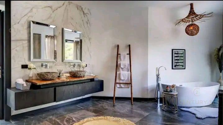 Casa 4 Recamaras en Venta en Aldea Zama | con Alberca y Jacuzzi Privado | P4007