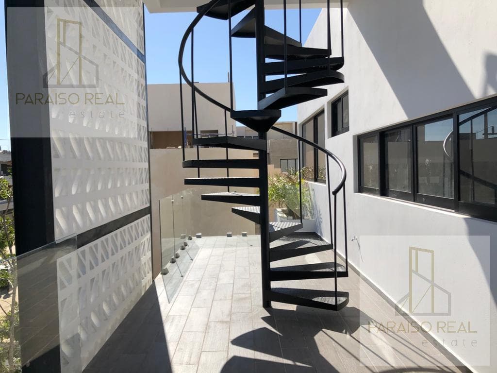 Ph with a private rooftop at La Veleta Tulum—long-term rental