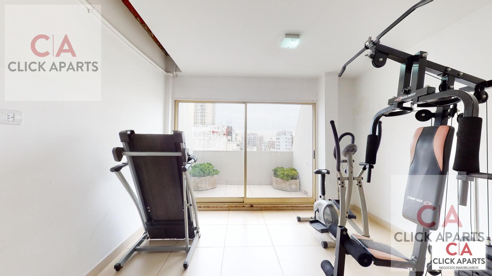 FOR SALE - 6-ROOM UPPER-FLOOR APARTMENT - WILL ACCEPT APARTMENTS OR LAND AS PART OF PAYMENT - CABALLITO