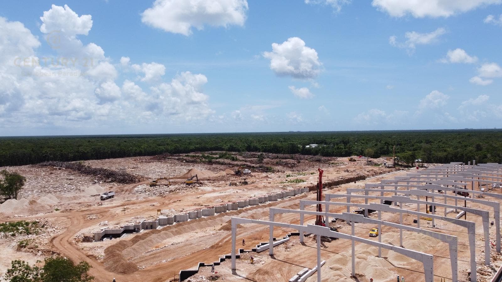 Bodegas en Venta en próxima Central de Abastos en Playa del Carmen P3395
