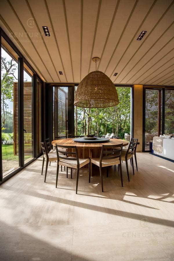 Increible casa en zona residencial prvilegiada de Playa del Carmen P3452