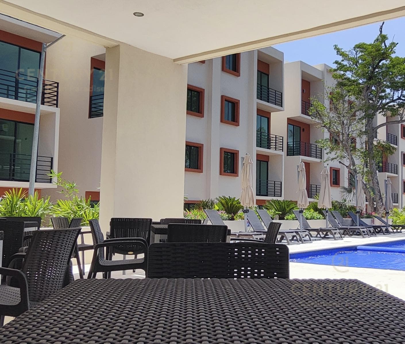 Apartment for Sale on Av. Huayacan C3779