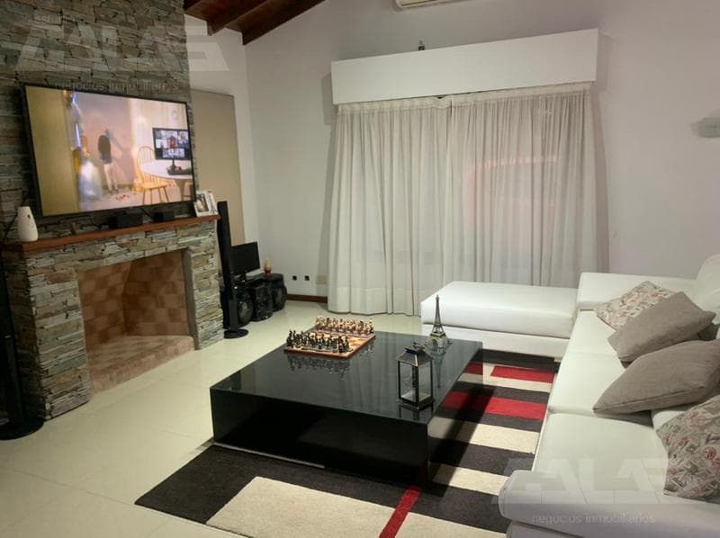 Chalet - 4 rooms - 3 bedrooms - Merlo - Pontevedra