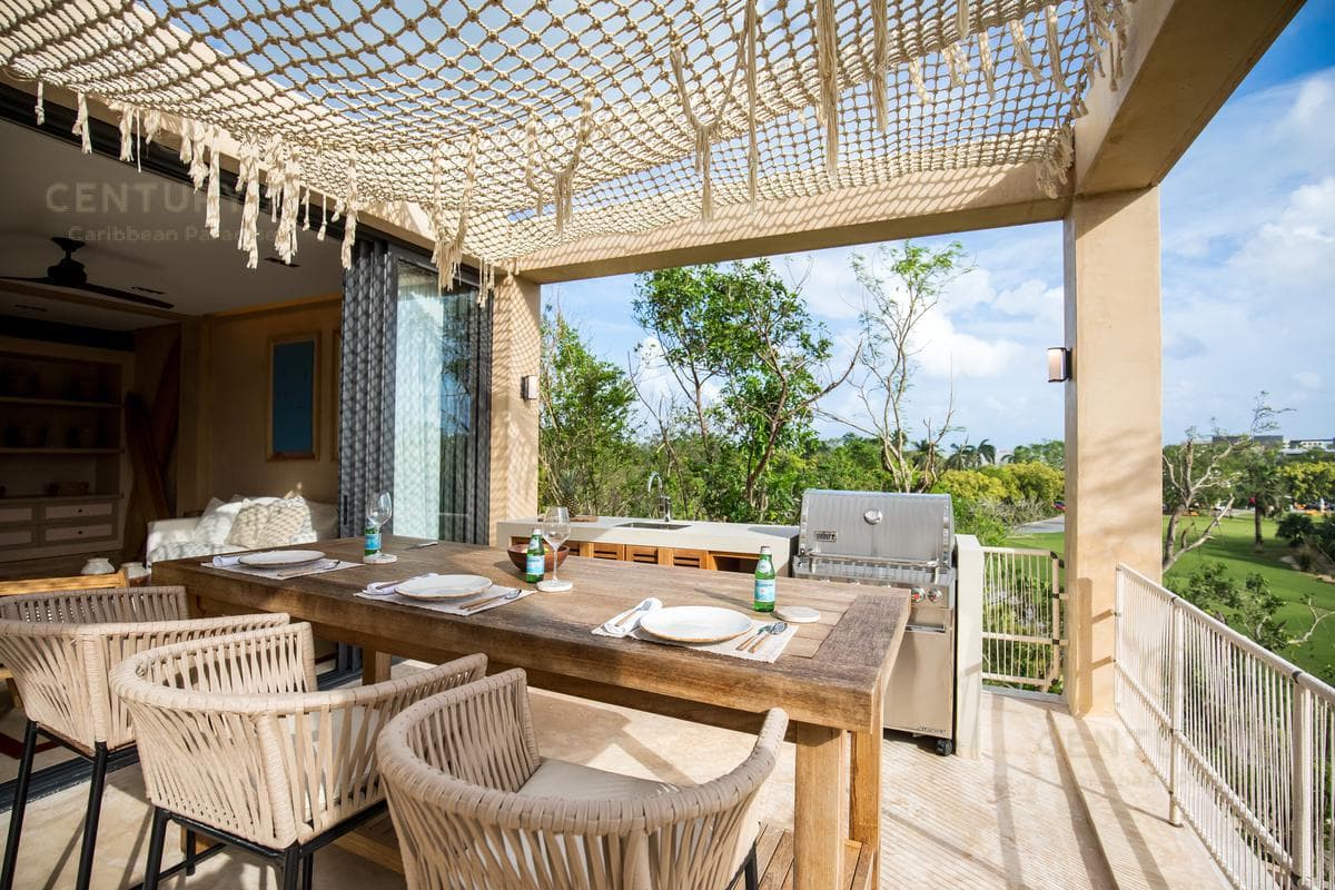 Increible casa en zona residencial prvilegiada de Playa del Carmen P3452