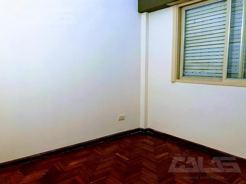 4-room apartment in Ituzaingó Norte with a patio and barbecue area, and financing available for up to 40%