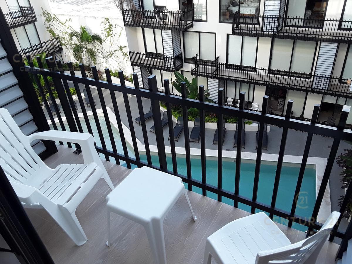 Estudio en Renta Sin Muebles Urban Towers Playa Del Carmen P3815