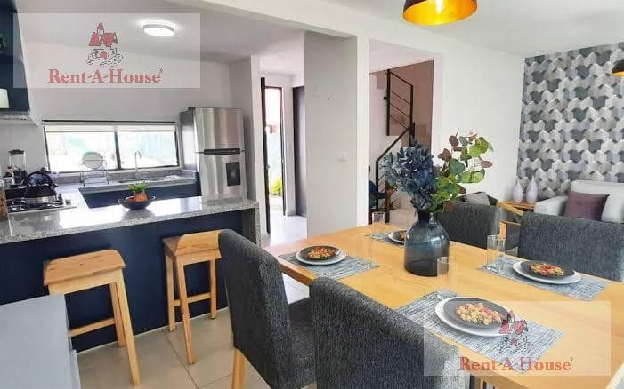 House for Sale in San Miguel Zinacantepec, ZG 26-2025