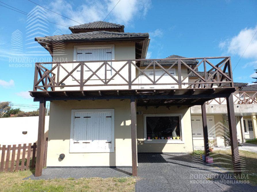 Beautiful Villa, Residential Area, the perfect setting for rest and relaxation!!