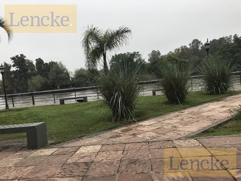 Lencke Vende - EXCELLENT LOT FOR BUILDING IN A CONDOMINIUM COMPLEX