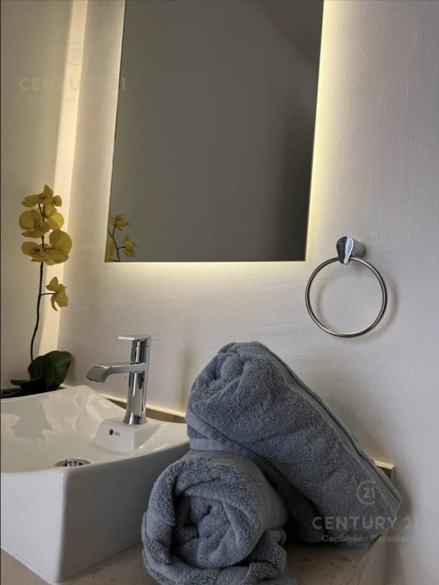 2-Bedroom Apartment for Sale | Valle Aurora, Playa del Carmen | 8 Minutes from 5th Avenue