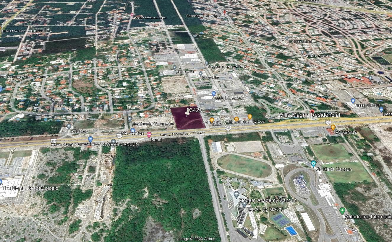 Land for sale on Luis Donaldo Colosio Boulevard