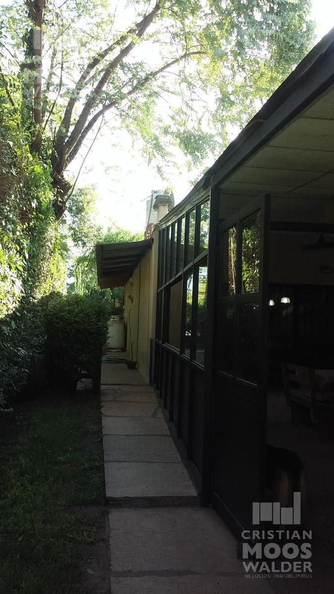 House for Sale, 5 Rooms - Escobar