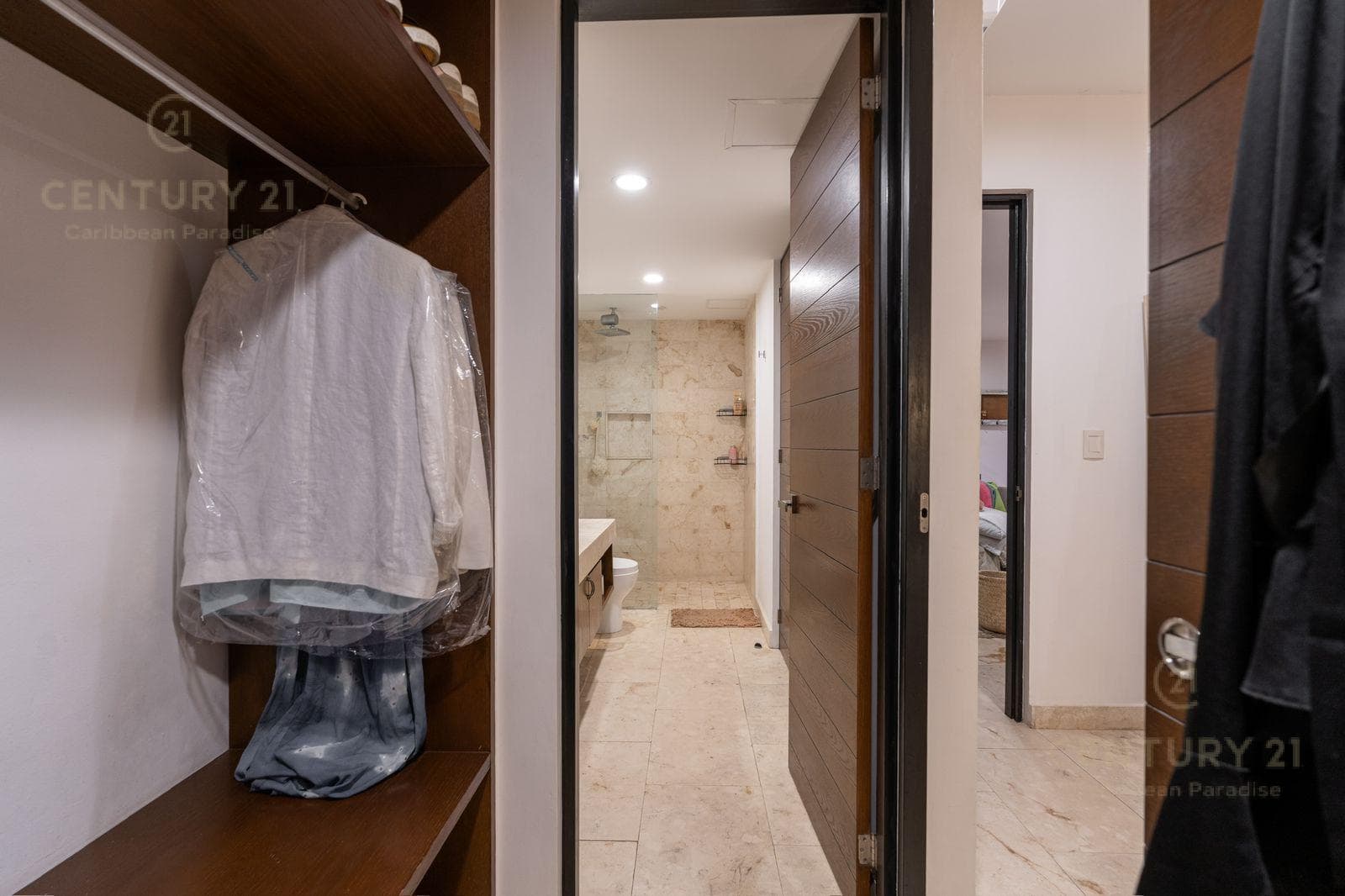 Apartment for Sale in the ANAH Condominium, Playa del Carmen C3820