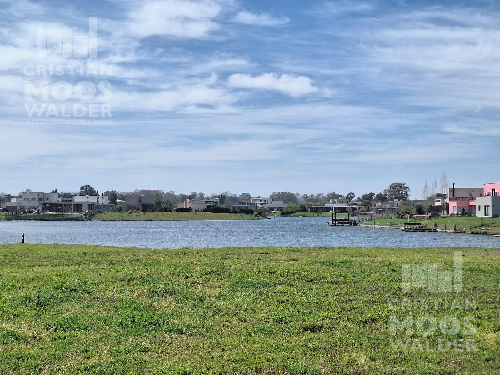 Lot overlooking the lagoon for sale in the San Sebastián Gated Community—Area 6
