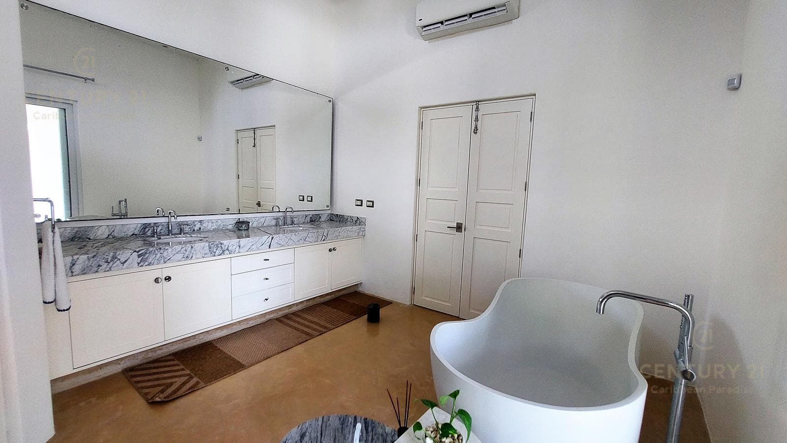 Casa en Playa Paraiso en venta en Playa del Carmen P4030
