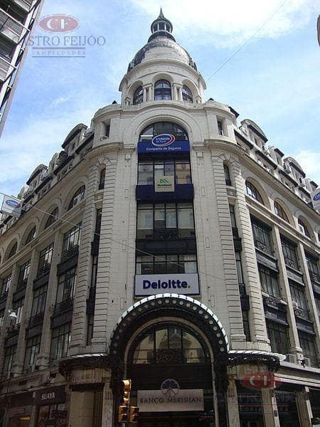 1,870-meter Office Space for Rent in Monserrat