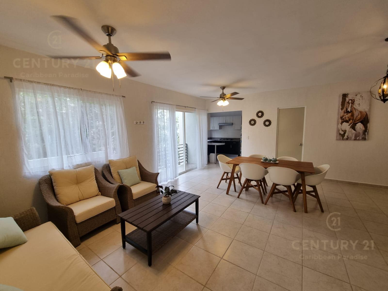 Furnished 3-bedroom apartment for rent in Los Olivos, Playa del Carmen P3505