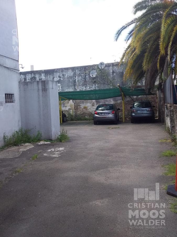 Garage for sale in Belén De Escobar