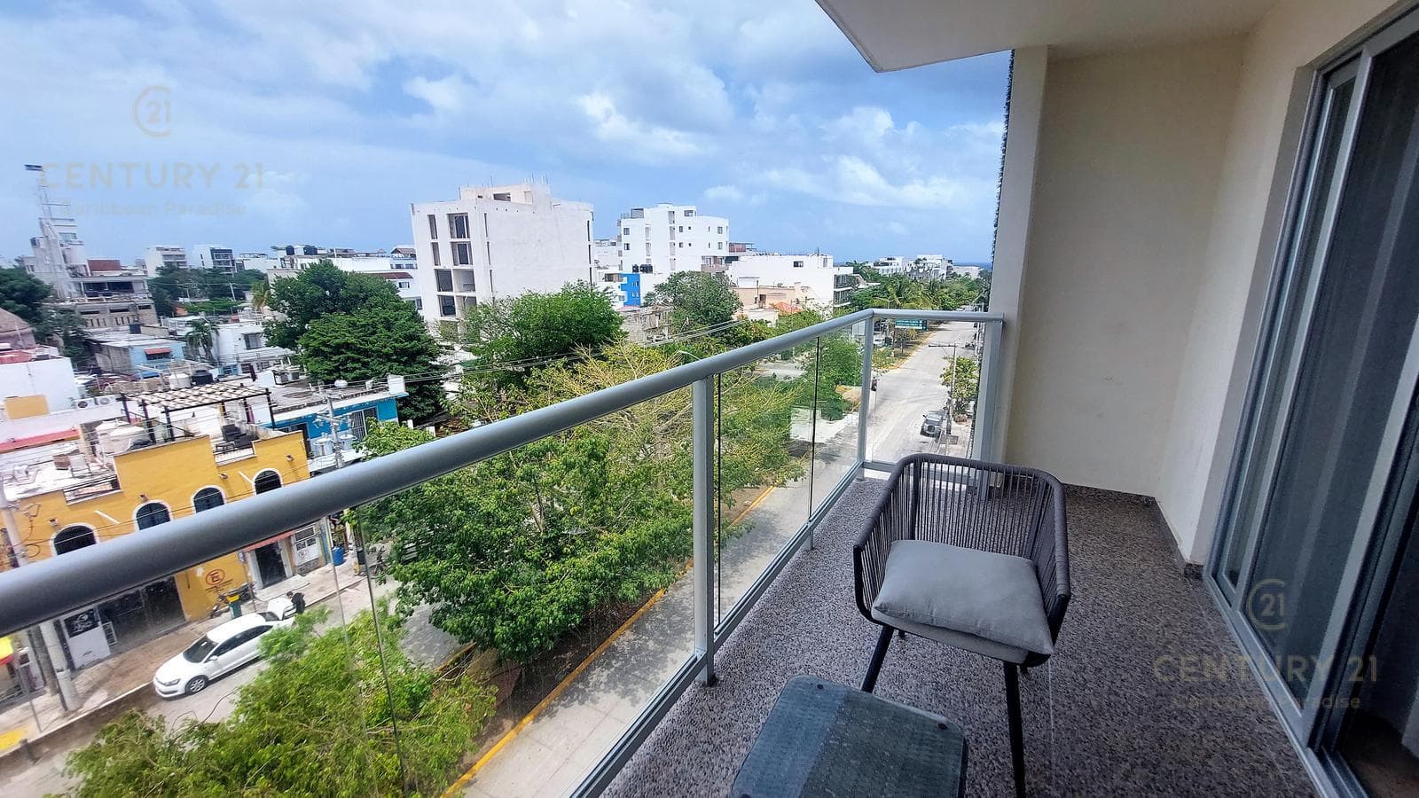Estudio en venta en avenida CTM a una cuadra de 5ta ave Playa del Carmen P4014
