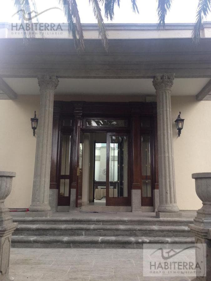 VENTA PRECIOSA RESIDENCIA DE UN SOLO NIVEL