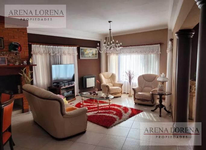 House for Sale Banco Provincia Country Club, 6 rooms