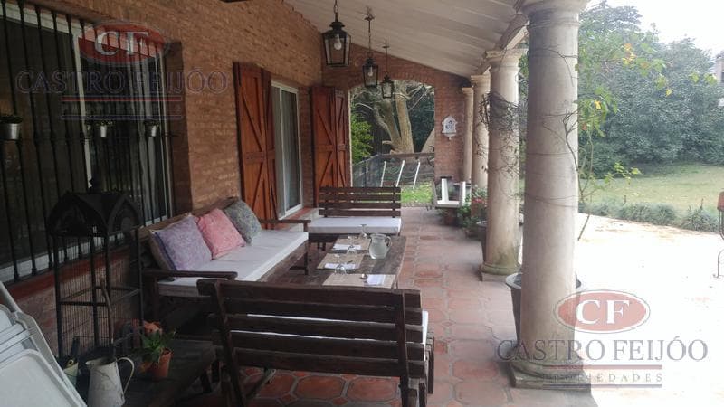 7-room house for sale in the Pradera de San Ignacio gated community