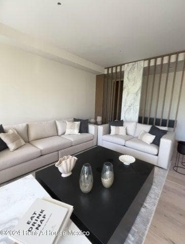 Apartment for Sale in Huixquilucan, Bosque Real MG 26-3000