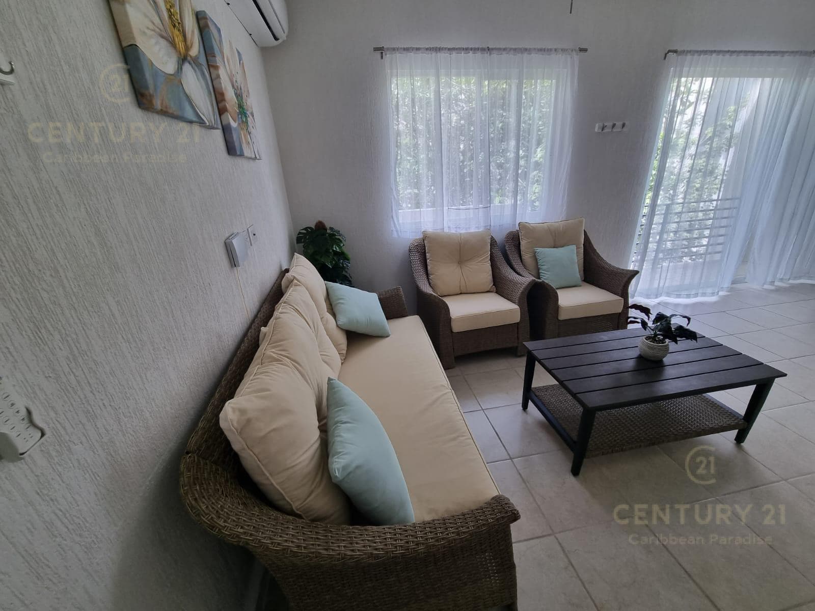 Furnished 3-bedroom apartment for rent in Los Olivos, Playa del Carmen P3505