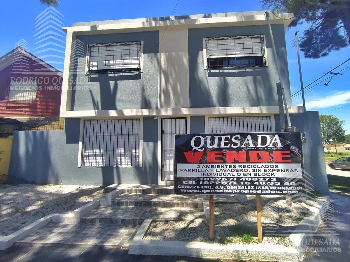 2-BEDROOM APARTMENT ON THE GROUND FLOOR—A GREAT OPPORTUNITY! WITH A PARKING SPACE AND STORAGE ROOM