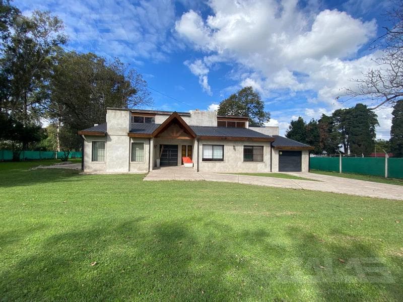 Chalet - 4 rooms - 3 bedrooms - Merlo - Pontevedra