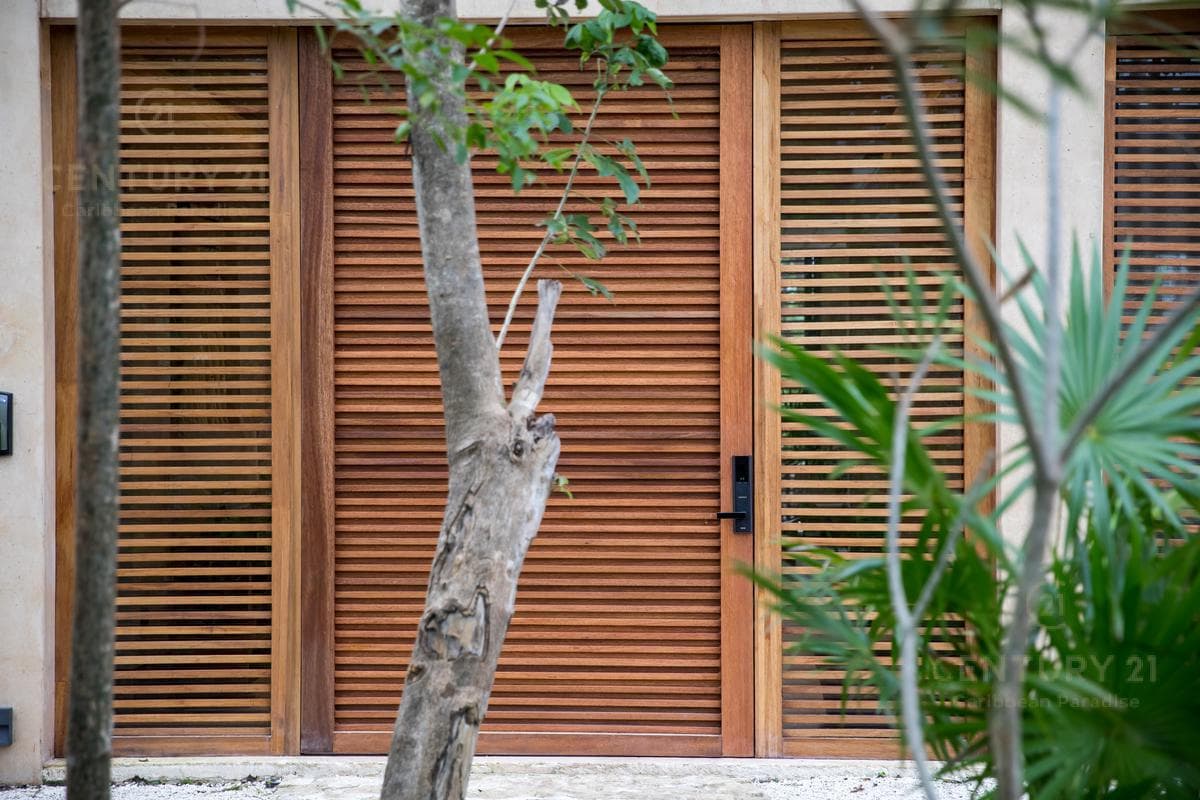 Increible casa en zona residencial prvilegiada de Playa del Carmen P3452