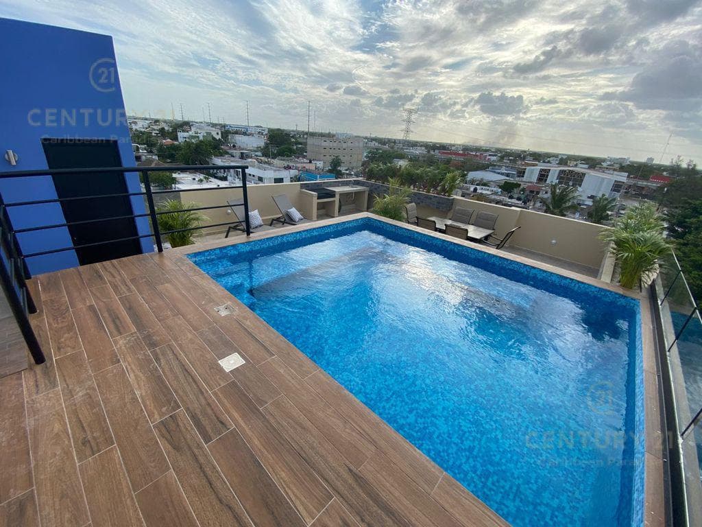 Departamento en torre condo en el centro de Playa del Carmen P2998