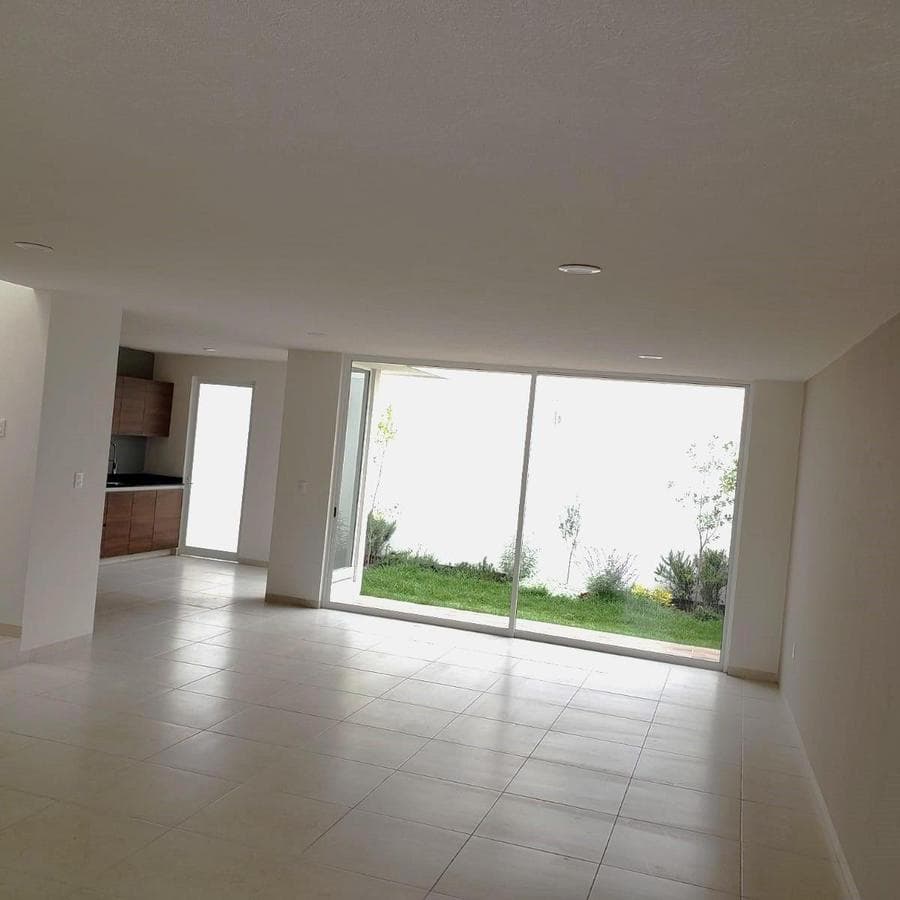 House for Sale in San Salvador Tizatlali, Metepec, ZG 27-921