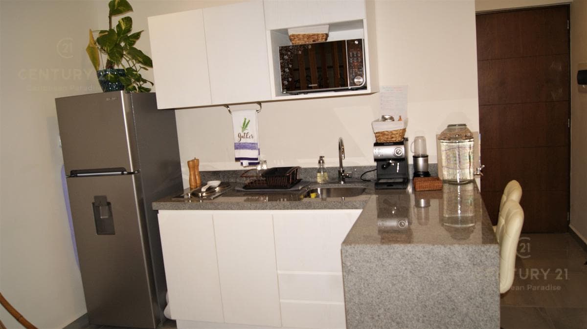 INCREIBLE OPORTUNIDAD, ESTUDIO EN VENTA EN CENTRO DE PLAYA DEL CARMEN CON TODO P3160