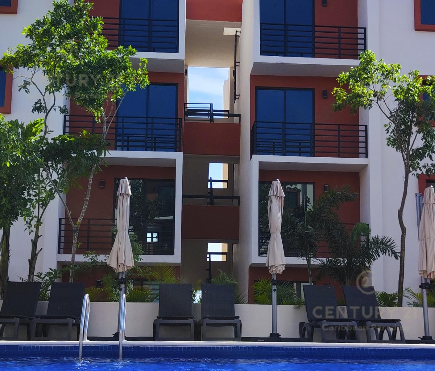 Apartment for Sale on Av. Huayacan C3778