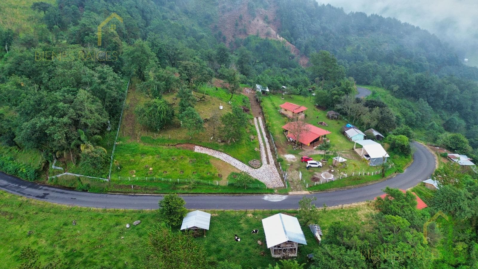 Land for sale in Xico Viejo, Veracruz. Lots 1 and 2.