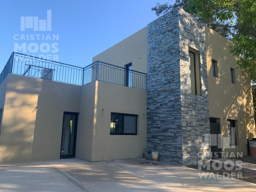House for Sale - Harás Santa María - Loma Verde.