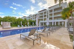 En Venta Departamento de Lujo Playa Mujeres Cancún C2425