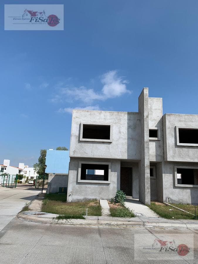 House - Bosques de San Juan Subdivision, Viñedos 75-27