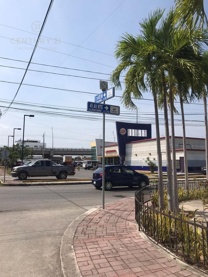Lot for Sale in Downtown Playa del Carmen, Calle 14 Norte, P3498